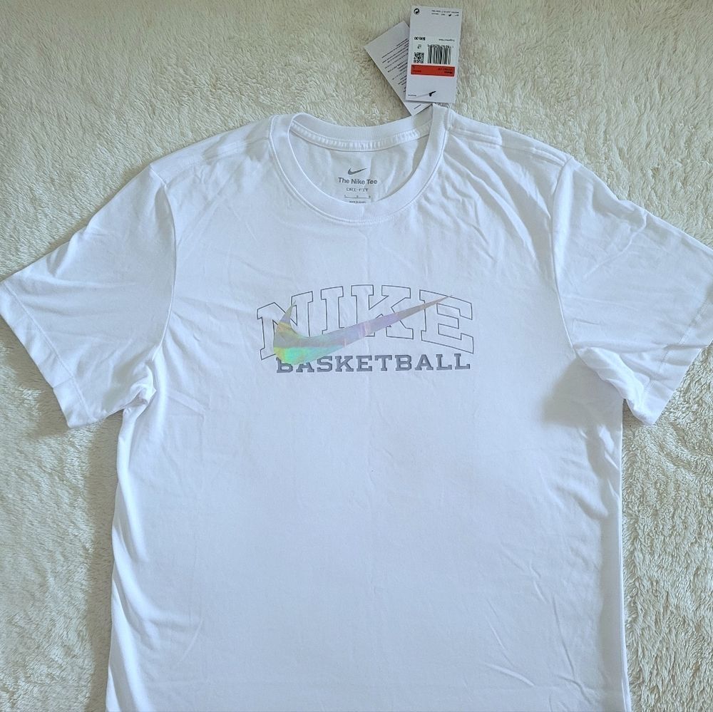 Nike👟 "Basketball"🏀 With Holographic Swoosh Dri-Fit Tee👕 - NWT - Picture 12 of 16